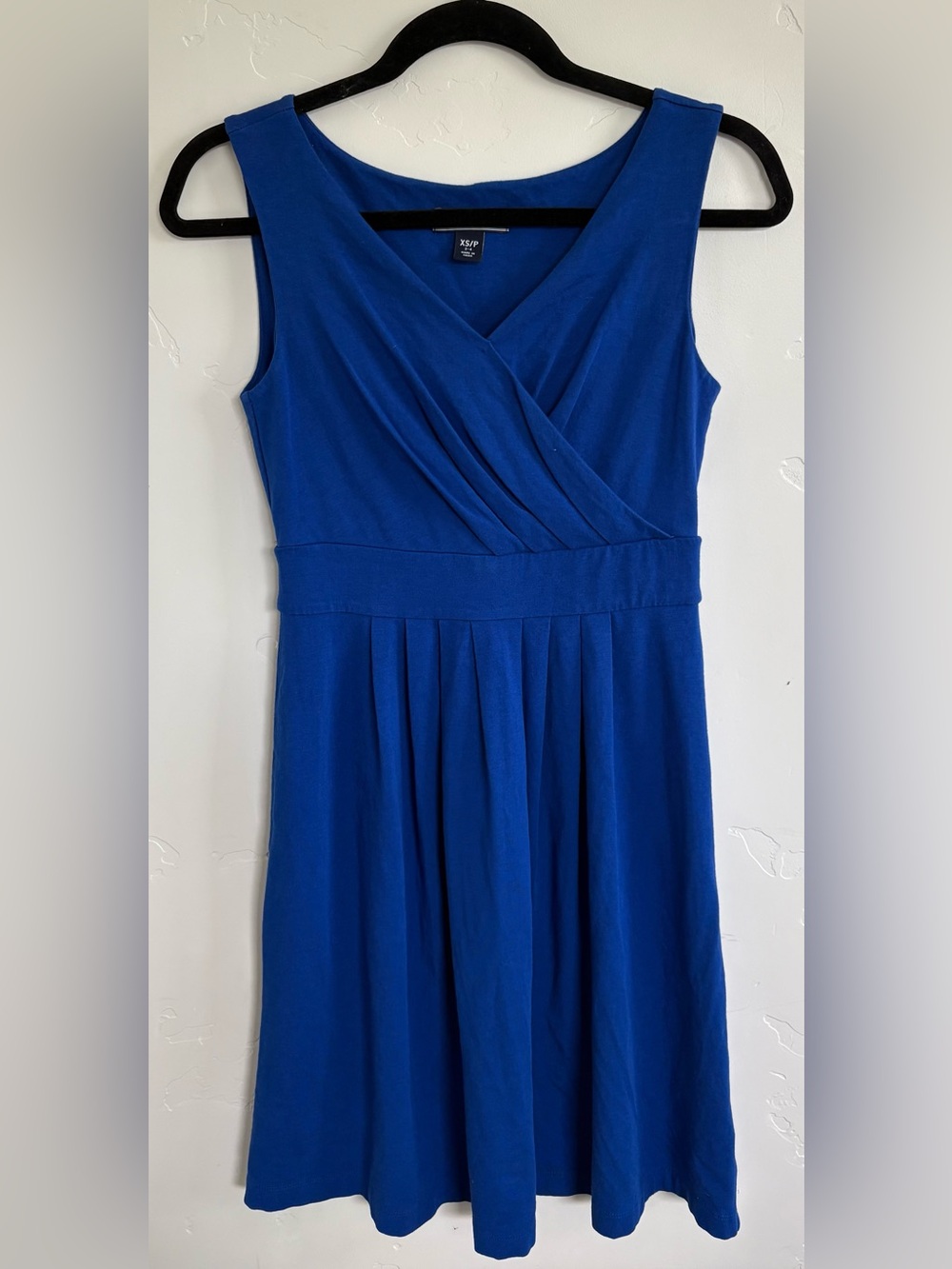 Lands' End Royal Blue Sleeveless V-Neck Pleated Midi Dress